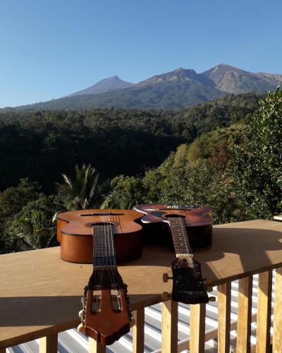 Entrance, Rinjani Houseboon in Senaru