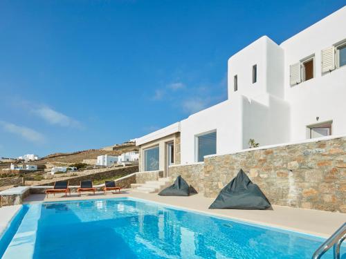  Faros Armenistis Villa Sleeps 6 Pool Air Con WiFi in Fanari