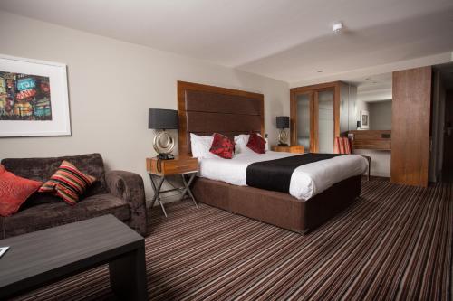 1 queen bed