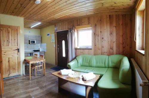 Two-Bedroom Chalet (Twin House D)