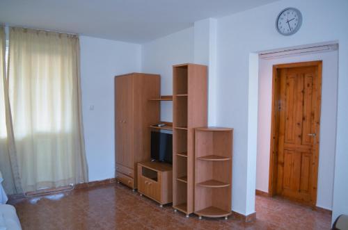 Two-Bedroom Apartment image 6