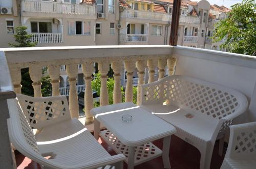 Two-Bedroom Apartment image 1
