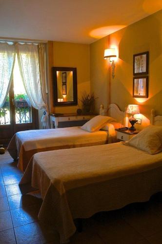 Guestroom, Hotel Casa Frauca in Sarvise