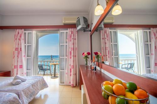 Agoulos Beach Hotel