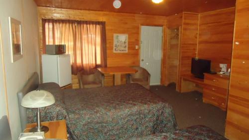 1 double bed