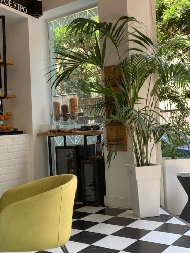 Blue Bottle Boutique Hotel - image 2