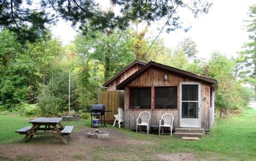 Marble Lake Lodge