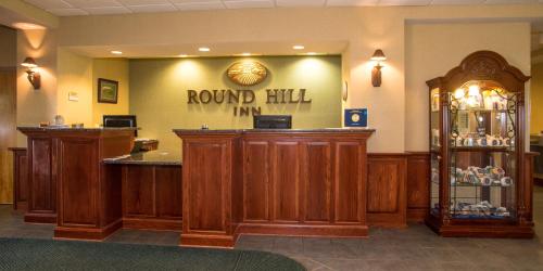 Round Hill Inn