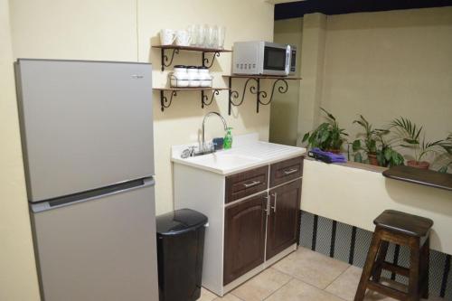 #5 Private room close to Airport in Carmen