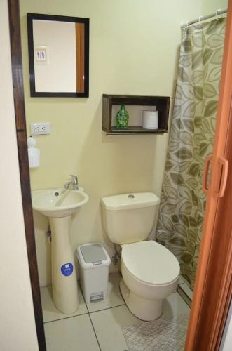 #5 Private room close to Airport in Carmen