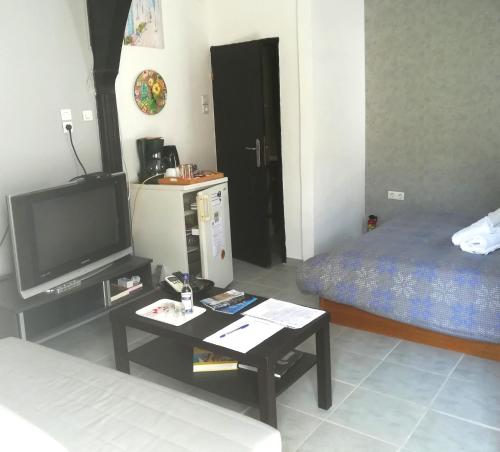  Dream Studio near Athens Airport in Spáta