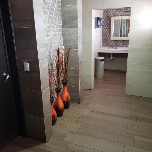 Badezimmer, Hotel Aeropuerto in Toluca