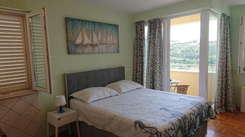 Seaside apartment 2