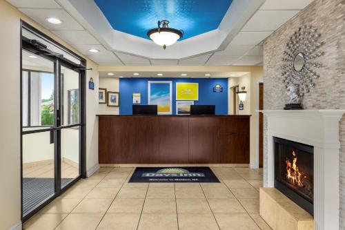 Days Inn by Wyndham Weldon Roanoke Rapids