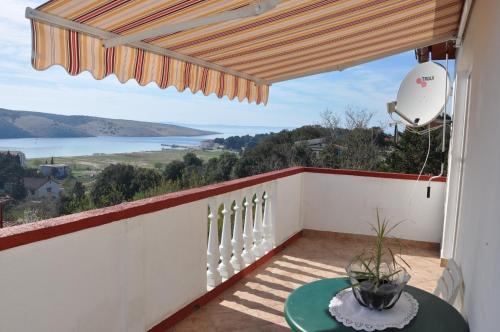 Apartments Bela - sea view