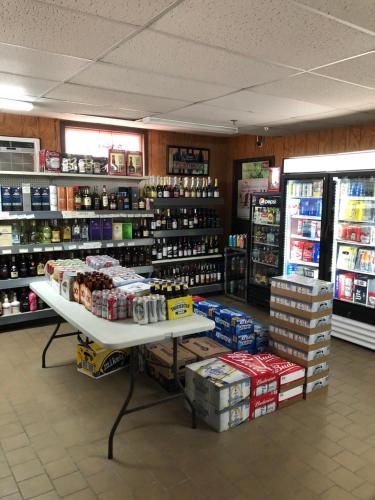 Shops, Best Budget Inn Owatonna in Owatonna (MN)