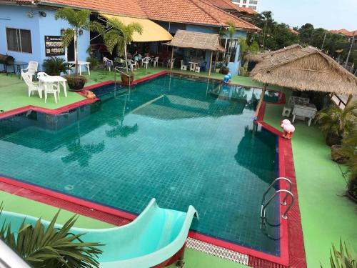 Tropical pool resort Pattaya Tropical pool resort Pattaya