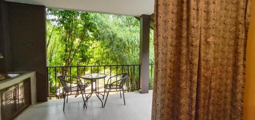 Balcony/terrace, Suan Rom Mai Chanthaburi สวนร่มไม้ จันทบุรี in Khlung