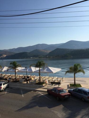  Turtle harbour Seafront Apartment! Full Seaview!!! in Argostoli