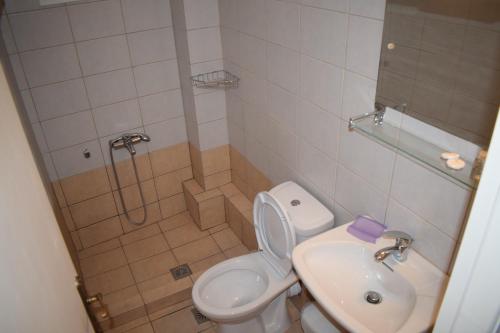  Oneiron in Loutra Edipsou