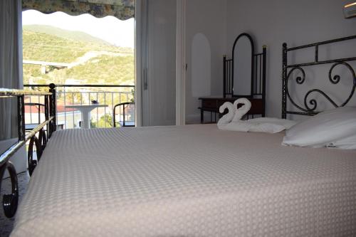  Oneiron in Loutra Edipsou