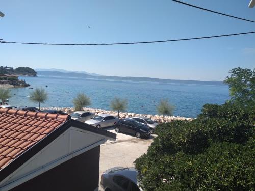  Lodujera, Unterkunft in Drašnice