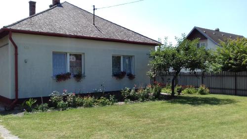  Szeglet Apartman in Balatonfenyves