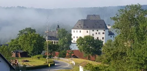 Ferienwohnung Schloss Burgk in Burgk, Deutschland