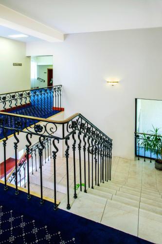Park Villa - image 11