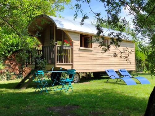 B&B Milly-la-Forêt - Millygite Chalet-on-wheels by the river - Bed and Breakfast Milly-la-Forêt