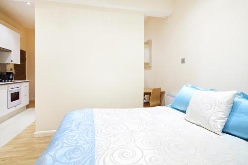 London Central Apartments - image 2
