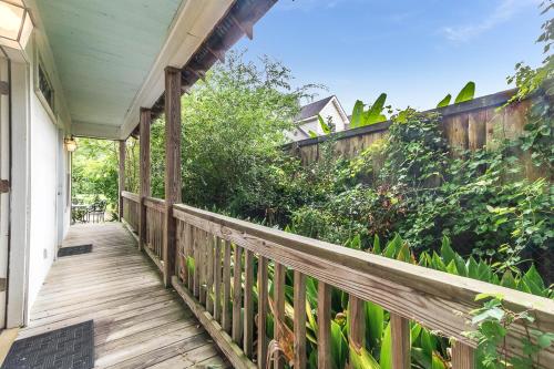 TFreres Bed & Breakfast in Lafayette, USA