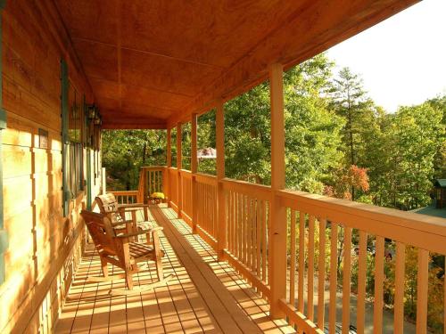 Sunset Ridge Cabin