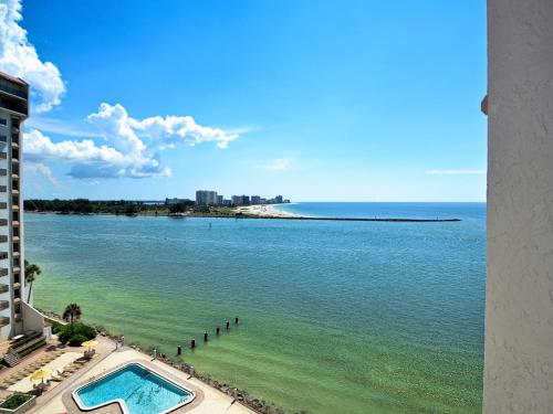 440 West 1005N Private Balcony with Water View 23095 in Clearwater Beach, USA