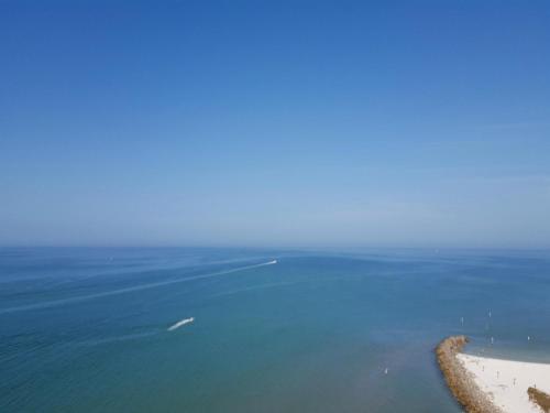 440 West 1708N Stunning 17th Floor Gulf View Condo 23080 - image 6