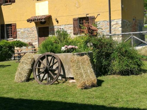 Cascina Carrata Casa Vacanze in Montaldeo