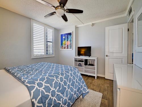 Dolphin Cove Beautiful 11th Floor Water View - 1 Bedroom 1 Bathroom 23149 in Clearwater Beach, USA