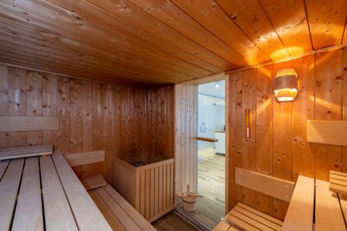 Gästehaus Holzer - image 11