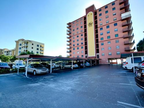 Madeira Towers 802 Renovated Madeira Towers Beachfront 2 Bedroom 2 Bathroom Condo 23143 in Madeira Beach
