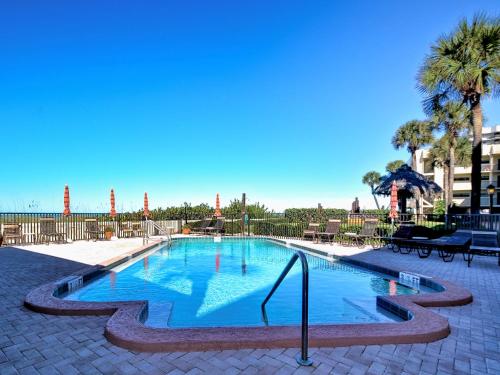 Mont Martre Condo 216 Beachfront 2 bedroom 2 bath at Mont Martre Condos 23117 in Belleair Beach (Florida)