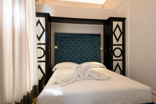 Vivaldi luxury suites Room Type - Junior Suite with Terrace