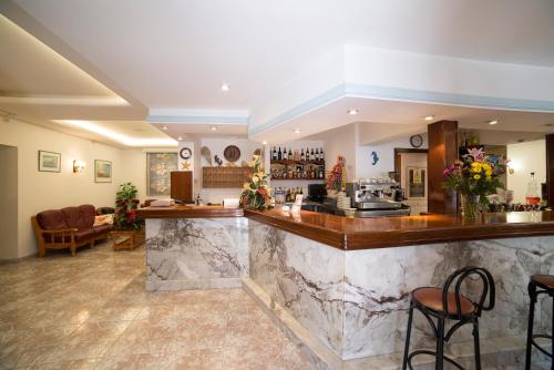 Hostal Sa Rota - image 7