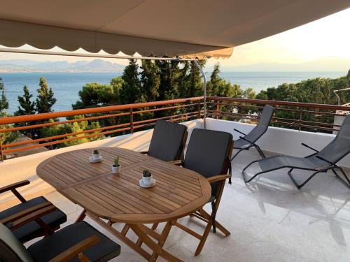  Theta Solutions Coastal Apartment in Loutraki