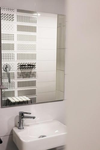 R4Hostel - image 4