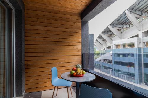 Standard Room with Balcony & Arena view