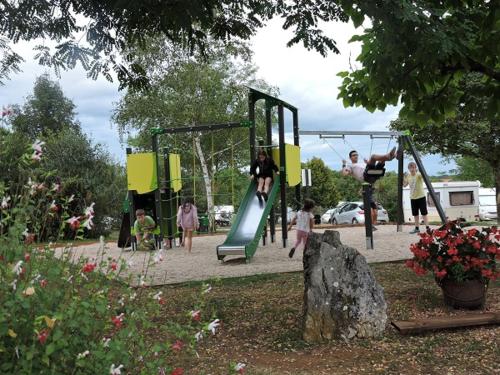 Camping Ferme Des Campagnes - image 8