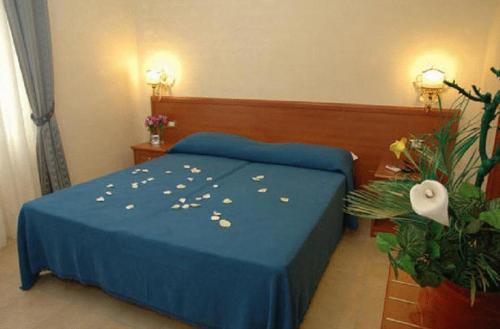 Cesar Palace Guesthouse - image 11