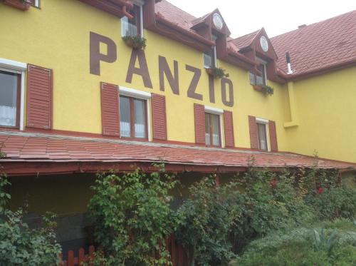  Sós Borház Panzió in Mád