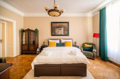 Luxurious Kafka family apt in Old Town, Praha