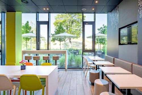 ibis budget Muenchen City Olympiapark - image 18